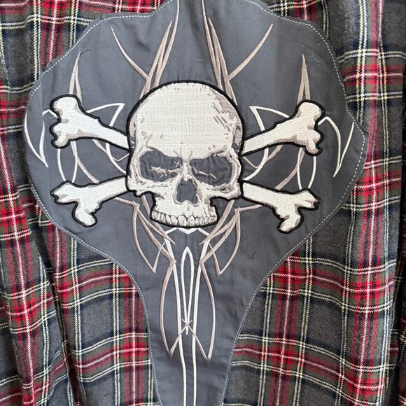 Woolrich Long Sleeve Flannel with Upcycled Skull Graphic Size XXL - Picture 3 of 11
